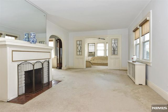 225 Passaic Avenue, Hasbrouck Heights, NJ 07604