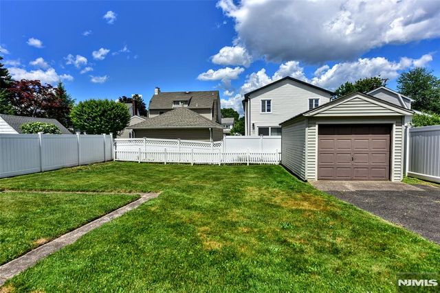 225 Passaic Avenue, Hasbrouck Heights, NJ 07604
