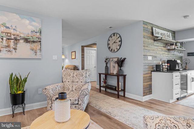 74 AUTUMN LANE, Levittown, PA 19055