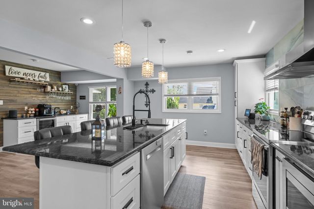 74 AUTUMN LANE, Levittown, PA 19055