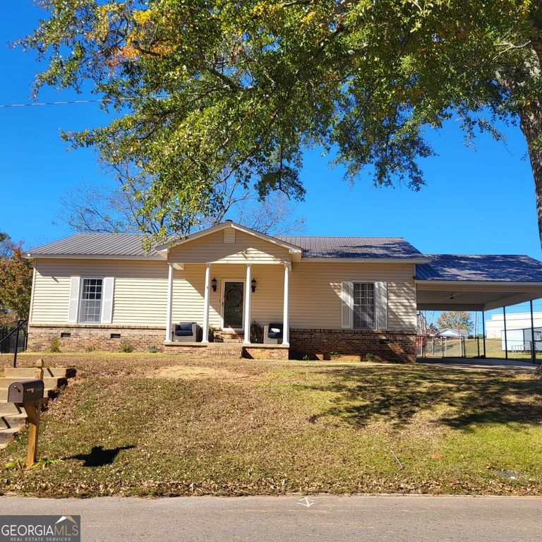 313 Williams Street, Valley, AL 36854