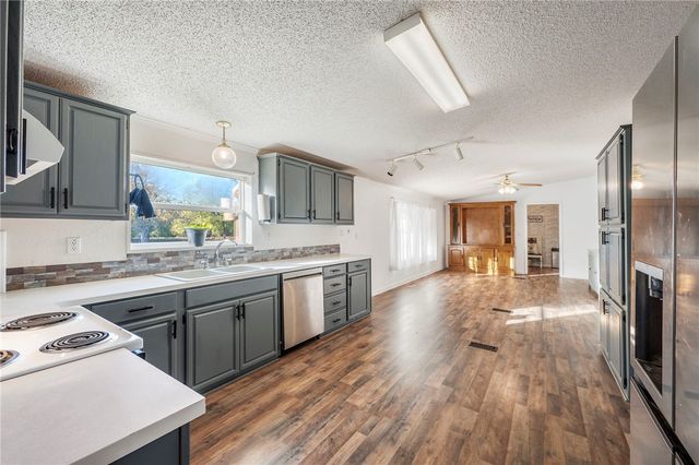 5503 Fm 1940, Franklin, TX 77856