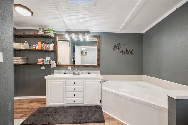 5503 Fm 1940, Franklin, TX 77856