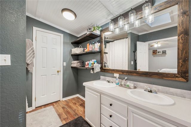 5503 Fm 1940, Franklin, TX 77856