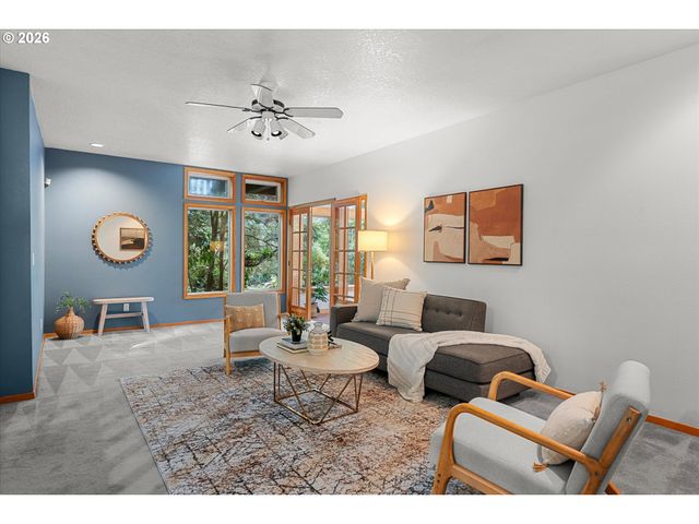 10744 Sw LANCASTER Rd, Portland, OR 97219