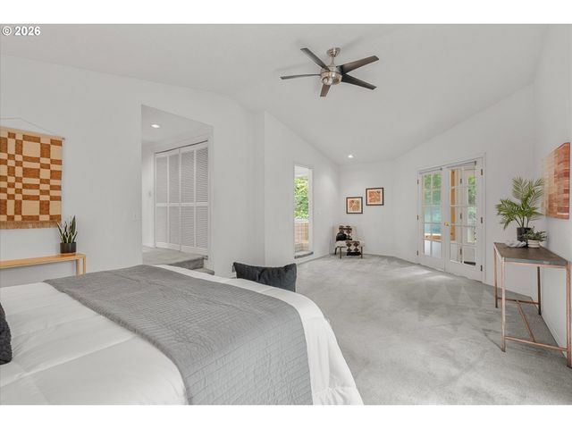 10744 Sw LANCASTER Rd, Portland, OR 97219
