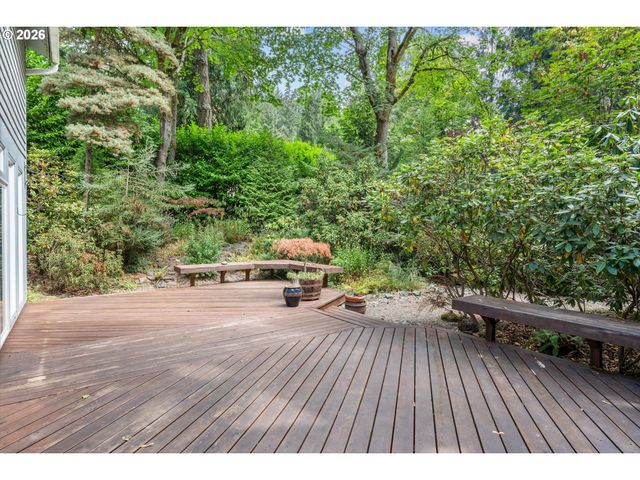 10744 Sw LANCASTER Rd, Portland, OR 97219
