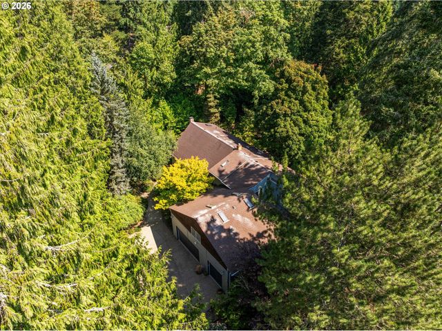 10744 Sw LANCASTER Rd, Portland, OR 97219