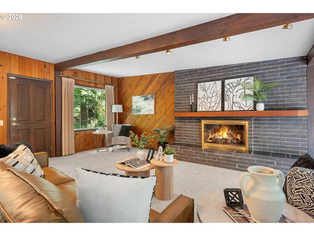 10744 Sw LANCASTER Rd, Portland, OR 97219
