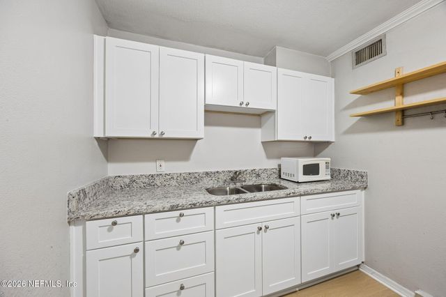 2775 HERSCHEL Street 7, Jacksonville, FL 32205