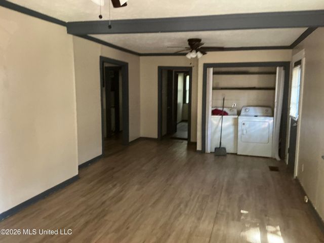 1442 Bass Avenue, Jackson, MS 39212