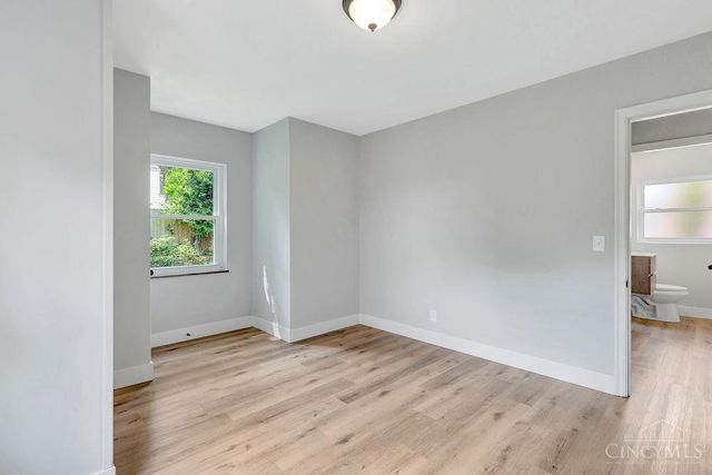 2625 St Albans Avenue, Golf Manor, OH 45237