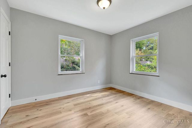 2625 St Albans Avenue, Golf Manor, OH 45237