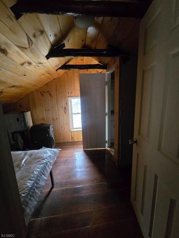 40 Meyers Rd, Sandyston Twp., NJ 07826