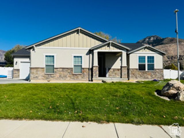 954 N WAHLEN WAY, Harrisville, UT 84404