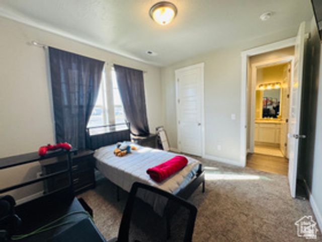 954 N WAHLEN WAY, Harrisville, UT 84404