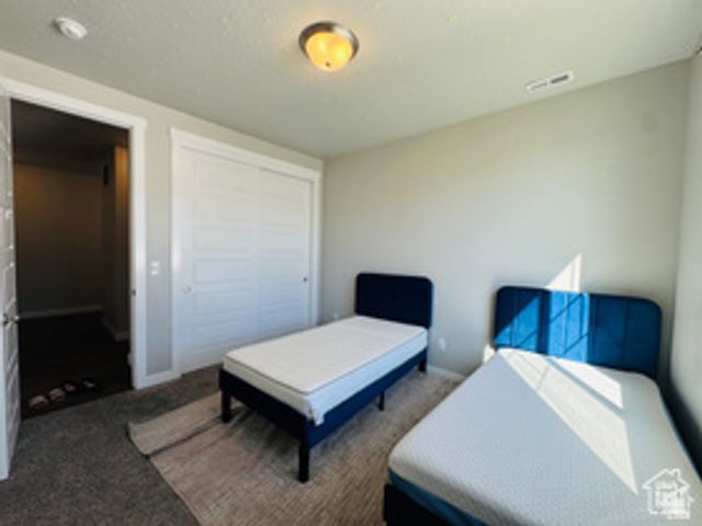 954 N WAHLEN WAY, Harrisville, UT 84404