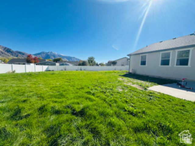 954 N WAHLEN WAY, Harrisville, UT 84404