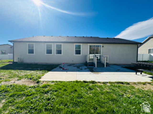 954 N WAHLEN WAY, Harrisville, UT 84404