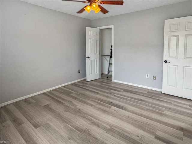 721 Mainsail DR, Newport News, VA 23608
