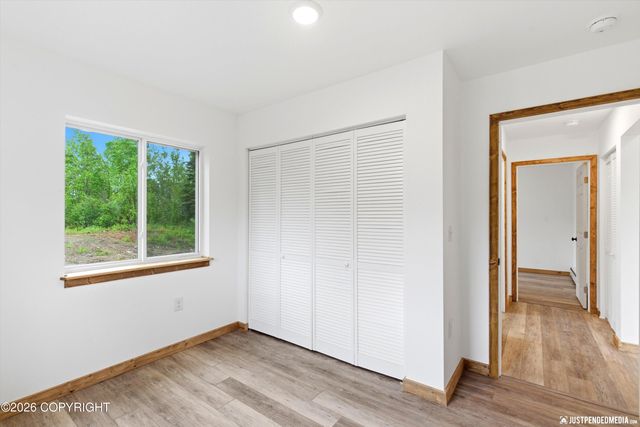 13862 W Halston Avenue, Big Lake, AK 99623