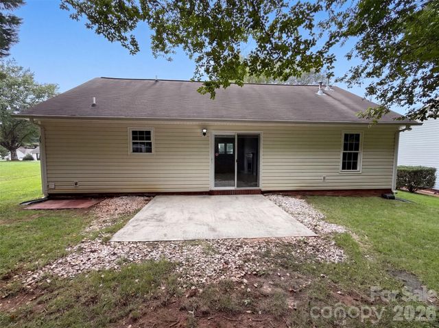 1412 Bells Knox Road, Charlotte, NC 28214