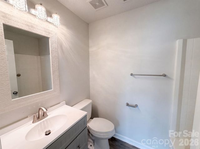 1412 Bells Knox Road, Charlotte, NC 28214