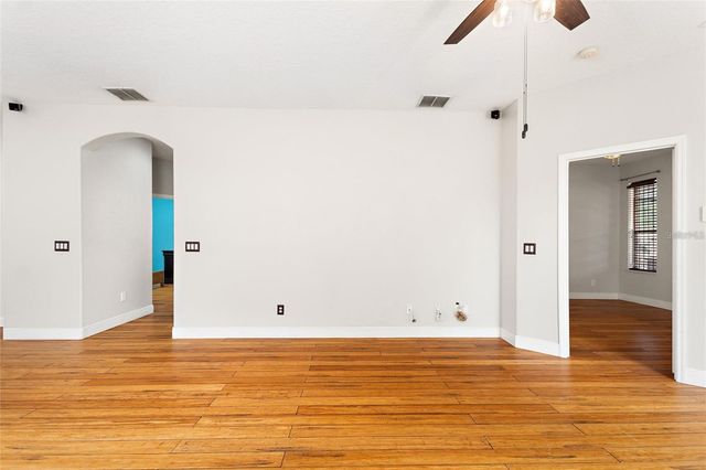 15031 HUNTCLIFF PARK WAY, Orlando, FL 32824