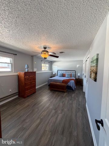 501 CARA CT, Martinsburg, WV 25401