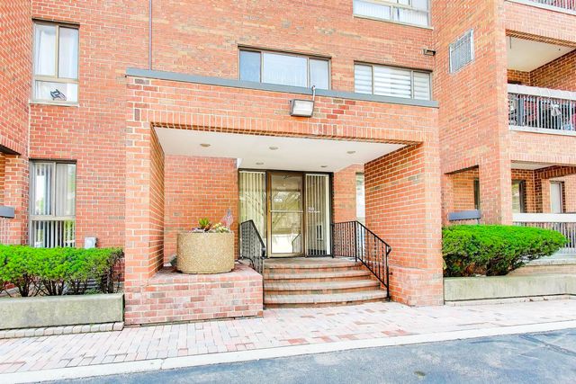 701 Forum Square 402, Glenview, IL 60025