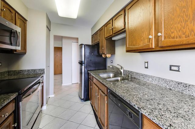 701 Forum Square 402, Glenview, IL 60025