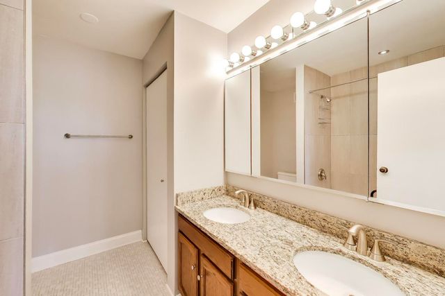701 Forum Square 402, Glenview, IL 60025