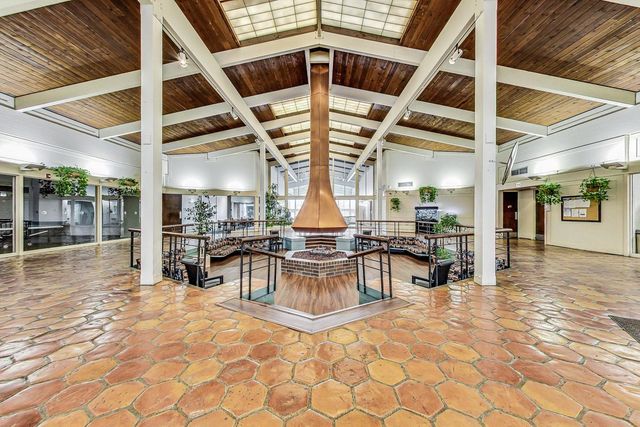 701 Forum Square 402, Glenview, IL 60025