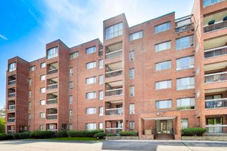 701 Forum Square 402, Glenview, IL 60025