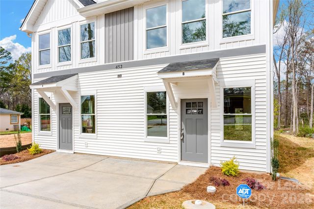 452 Dawn Circle, Charlotte, NC 28213
