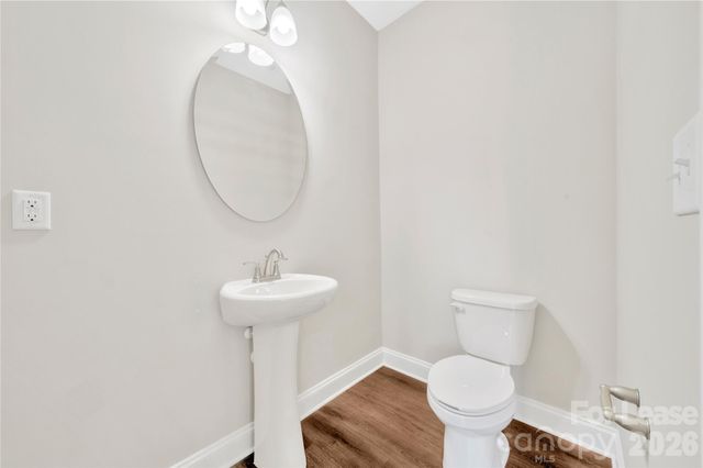 452 Dawn Circle, Charlotte, NC 28213