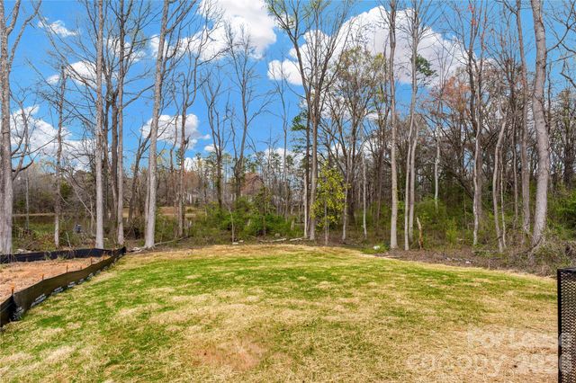 452 Dawn Circle, Charlotte, NC 28213