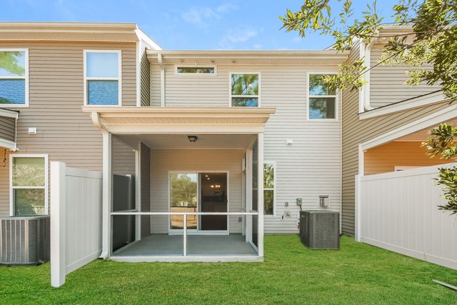 134 Alpine Road, Summerville, SC 29485