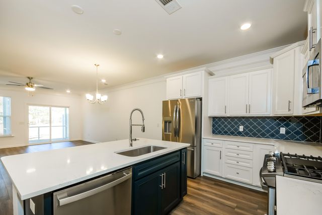 134 Alpine Road, Summerville, SC 29485