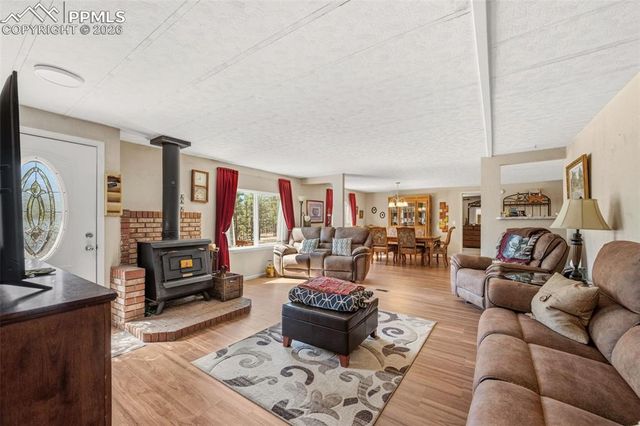 1299 Pikes Peak Drive, Florissant, CO 80816