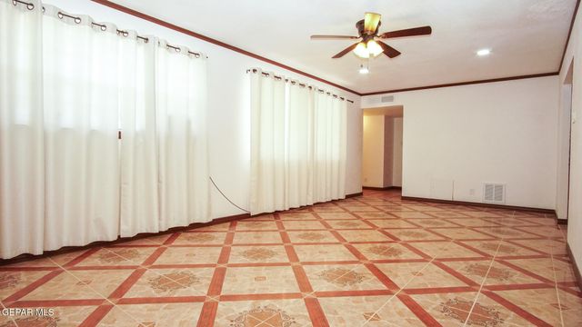 356 CORAL HILLS Road, El Paso, TX 79912