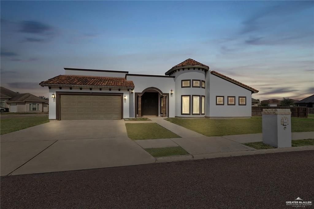 511 Mi Vida Street, Weslaco, TX 78596