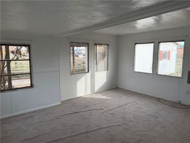 6864 W Stirrup Circle, Dolan Springs, AZ 86441