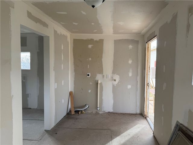 6864 W Stirrup Circle, Dolan Springs, AZ 86441