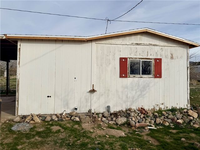 6864 W Stirrup Circle, Dolan Springs, AZ 86441