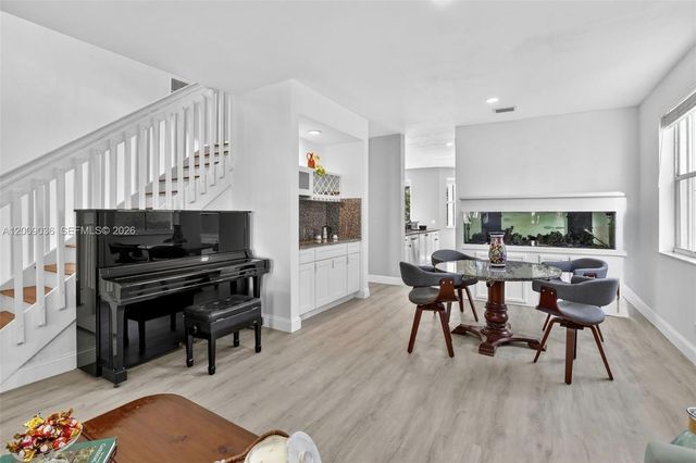1311 Croton Ct, Weston, FL 33327