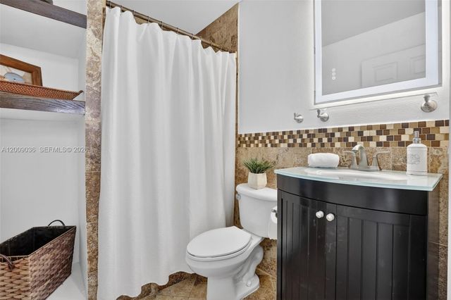 1311 Croton Ct, Weston, FL 33327