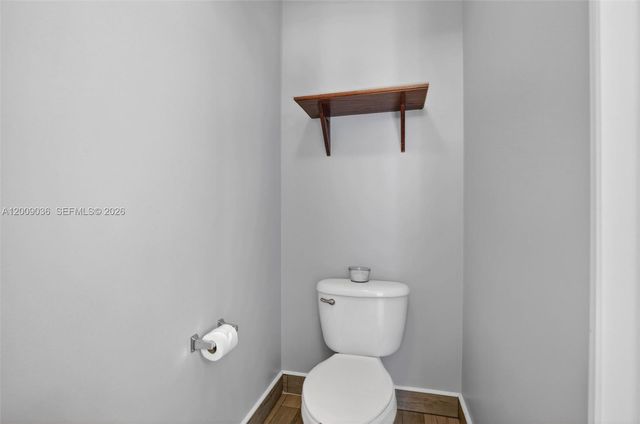 1311 Croton Ct, Weston, FL 33327