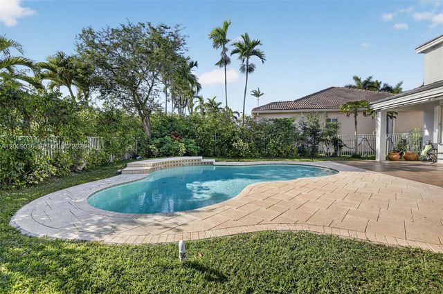 1311 Croton Ct, Weston, FL 33327