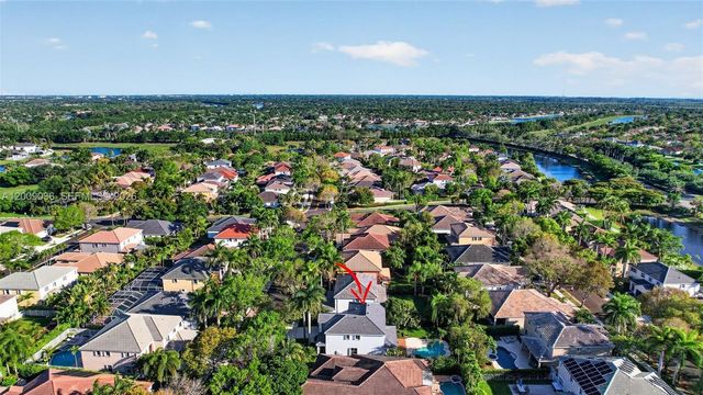 1311 Croton Ct, Weston, FL 33327